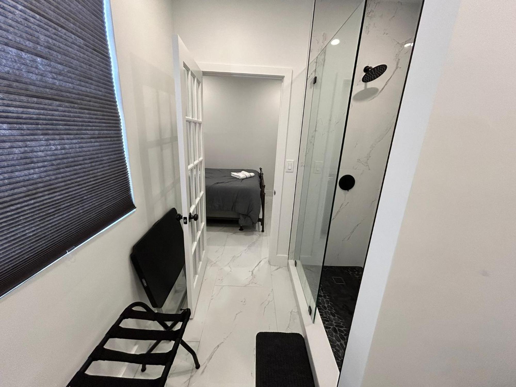 Private Rooms Close To Miami Airport - Free Parking - 01 Eksteriør billede
